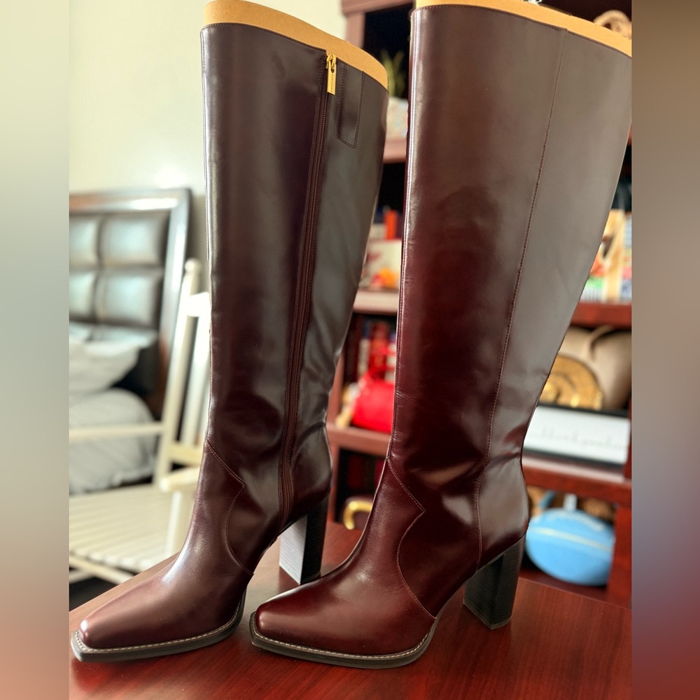 NWT  Vince Camuto Women's Tall Leather Block-Heel Boots - Burgundy - Picture 2 of 14